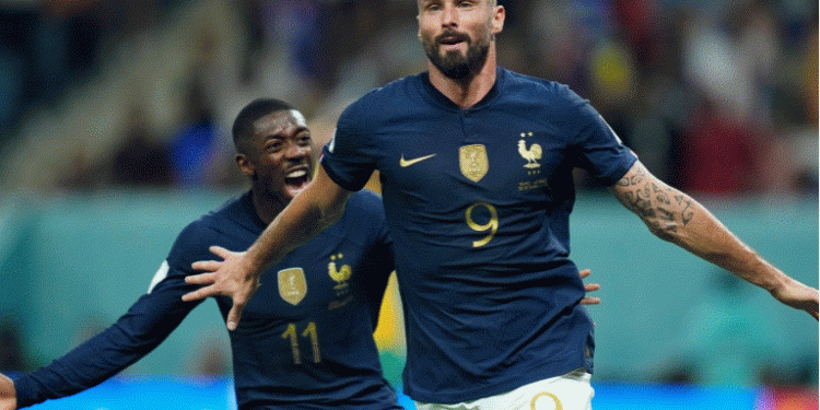 France’s stars shine in resounding 4-1 win over Australia