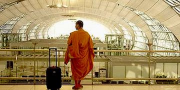 The CID apprehended a monk who failed to pay his five-star hotel bill.