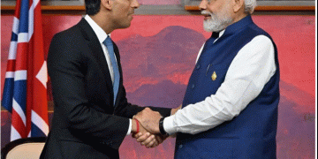 Amid free trade talks with India, Rishi Sunak slips into Hindi