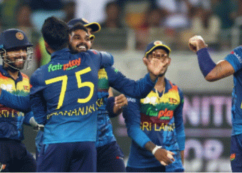 T20 World Cup: England beat SL, enter Semis