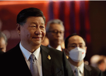 Xi Looks Away From Putin Toward West in World Stage Return