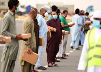 Sri Lankans went to Dubai on tourist visas: no jobs ! found begging on the streets! some girls being molested!