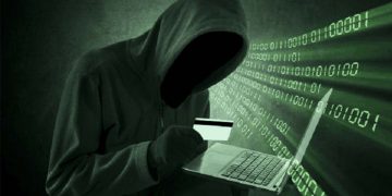 Online fraud of approximately 2 billion rupees deceived 10,000 people from diverse backgrounds. sophisticated online utilising WhatsApp, Facebook, etc.