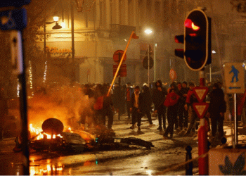 Riots in Brussels after Morocco beat Belgium in World Cup match