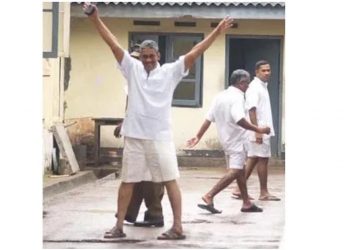 Don’t give a dollar to Sri-Lanka, request from a war hero to the international community.  (VIDEO)