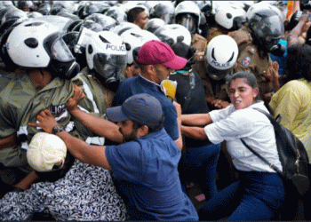 Sri Lanka urged to drop terror charges for 2 protest leaders