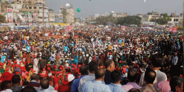 Bangladeshi protesters demand Sheikh Hasina’s resignation.