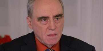 Nobel Peace Prize: Russian laureate ‘told to turn down award’