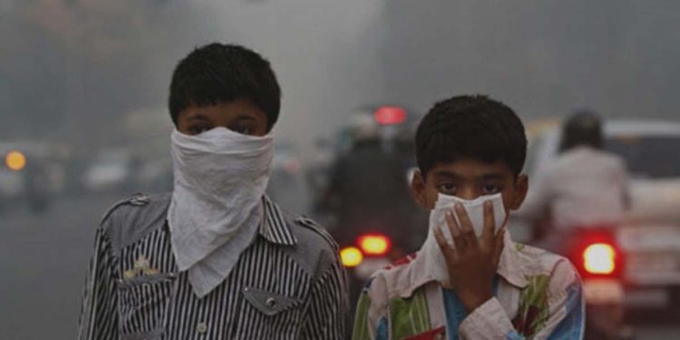 Colombo air pollution peaks like New Delhi! Wear a mask or Perish!
