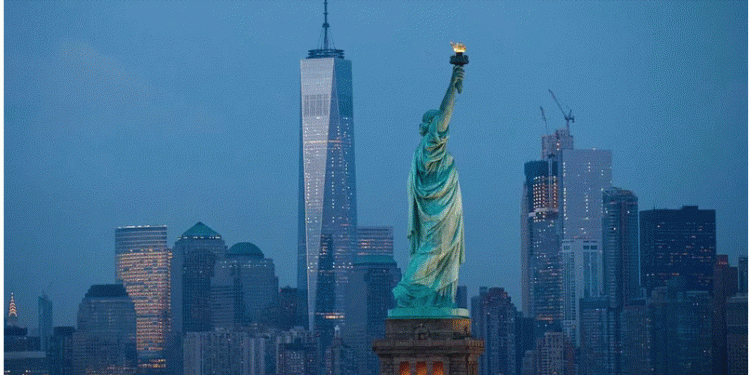 World’s most expensive cities: New York and Singapore top list, Colombo 161st.