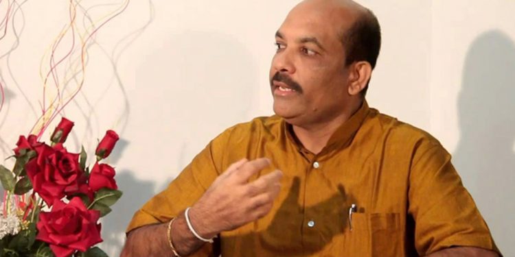 UNP Genaral Secatry involved in large-scale land fraud.