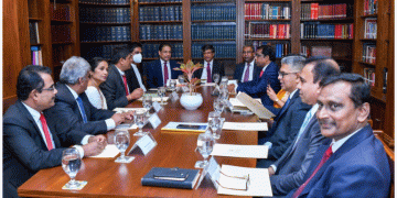 President appoints new secretaries to 08 ministries, extends the term of three