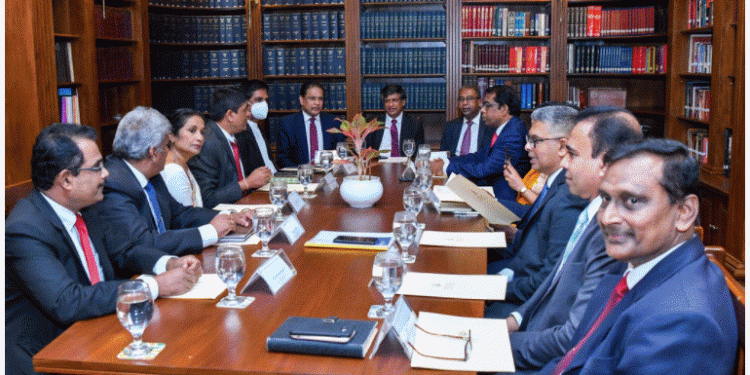 President appoints new secretaries to 08 ministries, extends the term of three