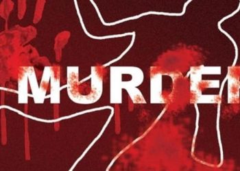 This afternoon, body of a girl who was killed by cutting her neck near the Colombo race track was discovered! This morning, inside a school! What’s wrong with this country?