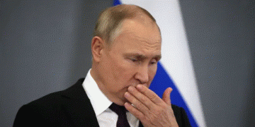 Did Putin himself actually defecate? How an influential Telegram account is spreading wild, unsubstantiated rumours about the Kremlin’s inner workings.