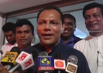 Government will propose postponing the vote to parliament tomorrow! If so, we’ll defeat it ! The government has no referendum! SLFP claim! (VIDEO)