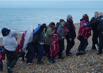 France repatriates another group of illegal Sri Lankan migrants