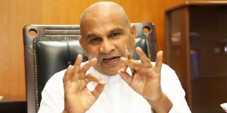 Rginald Cooray’s last rights performed amidst religious rituals and to the sound of a song composed and sung by him in the background! No speeches for politicians !VIDEO