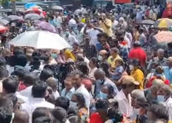 Sajith sets up an SJB office in Maharagama. The roads were clogged by a large crowd(VIDEO)