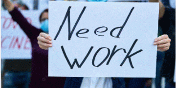Economic crisis raises unemployment to worrying heights.