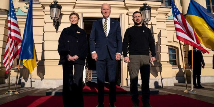 On the one-year anniversary of the Russia-Ukraine war, Biden arrived in Kiev to support Zelensky! Putin not happy!
