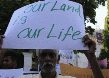 Over 100 acres under security forces custody in the North to be handed over to original owners&nbsp;