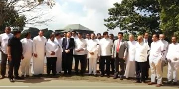 The ‘free’ opposition members who protested Ranil’s visit to Parliament by calling it ‘Rajasana Mania’ are now addressing the people from the front of the Parliament! VIDEO