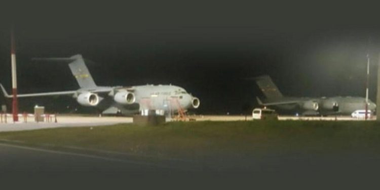 Who was the group that arrived in two American planes? Why is there such tight security on the highway to Colombo? Whom did they meet? What did they discuss? VIDEO