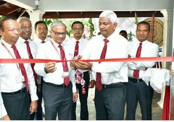 Ceylinco Life ‘Greens’ Nugegoda branch in major refurbishment