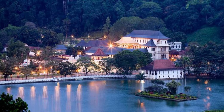 The cabinet that met in Kandy today has unanimously decided to complete the expressway in Kandy and to make a big improvement in Kandy city!