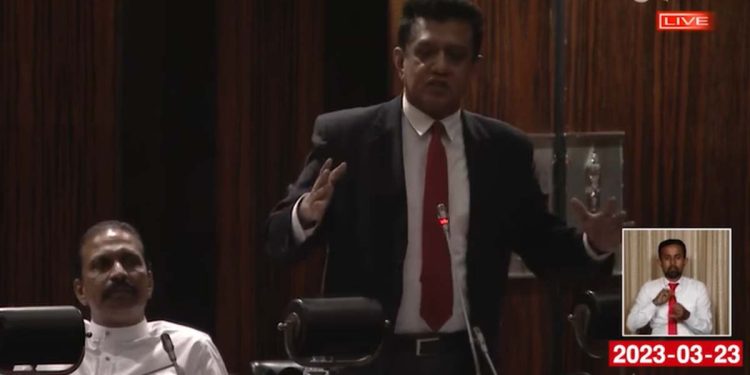 The Members of Pohottuwa applaud Ranil’s speech! Either they are ignorant! Or don’t have a spine! or don’t have both! Charitah Herath – VIDEO