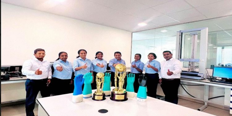 Hayleys honours its talented stars at 10th annual Chairman’s Awards