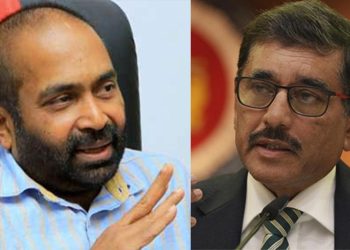 The state finance minister says the dollar issue is not yet resolved, but the governor of the Central Bank says it is! Who is telling the truth?