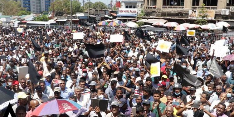 The university students are summoned to Colombo today! a huge protest in response to 7 demands from Antare!