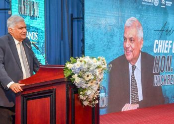 I’m lifting the country like the captain of the Royal Cricket Team won the match! The President explains how to recover from the economic crisis! PHOTOS & VIDEO