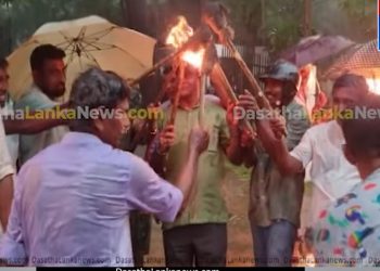 Rain did not deter the SJB lantern protest in Polonnaruwa.