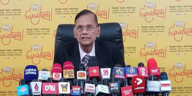 The government does not want elections to be held! will not permit summoning of Supreme Court judges to the privileges committee! G.L.Pieris