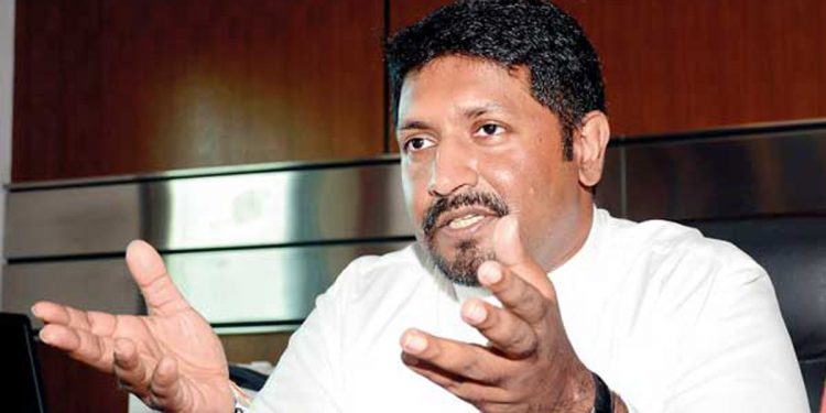 The home of Ruwan Wijewardene, the president’s senior advisor and a former minister of state for defence, was broken into by burglars! Thefts of expensive items, including a watch worth 13 lakhs reported!
