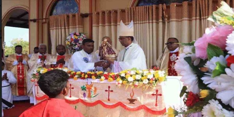 Enthusiastic participation of Indian pilgrims at the Annual St. Anthony’s Festival