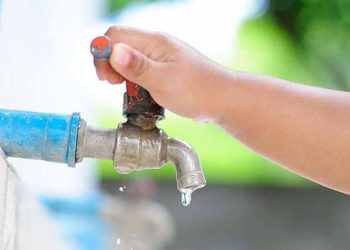 There will be no water in these parts for ten hours tomorrow! Fill up now!