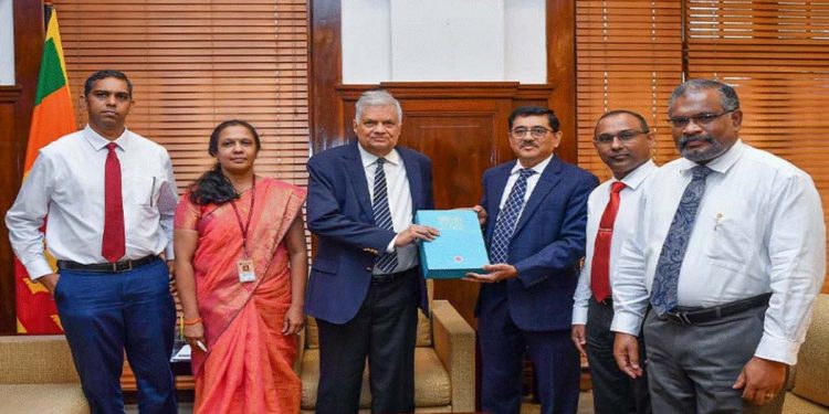 CBSL Annual Report (2022) handed over to the President