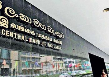 CB intervenes in the market and purchases dollars- Governor.