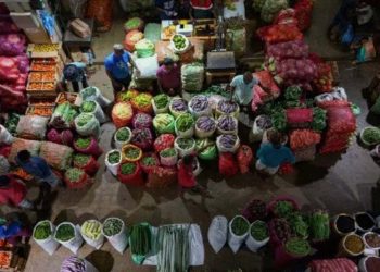 Sri Lanka Delays Debt Restructuring Plan Presentation to Mid-May