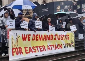Sri Lankans take the Easter protest to the world! This is Australia! PHOTOS