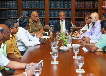 Traders meet with Sagala and  Inspector General to solve the problems of hawkers! PHOTOS
