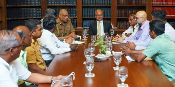 Traders meet with Sagala and  Inspector General to solve the problems of hawkers! PHOTOS