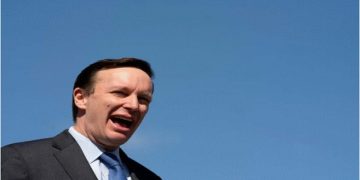 US senator says Europe must be firm on Tunisia IMF deal
