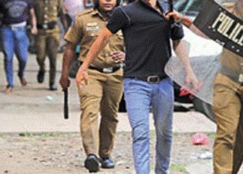 The Another case of police brutality, this time at an interfaith solidarity gathering!