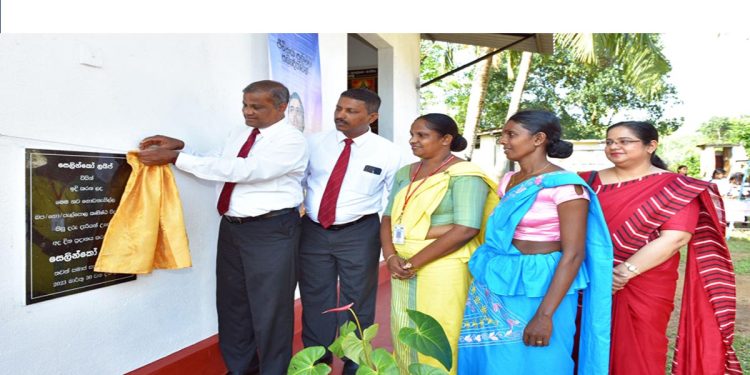 Ceylinco Life’s 85th classroom donation benefits Horana school