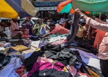 Debt restructuring talks begin for Sri Lanka